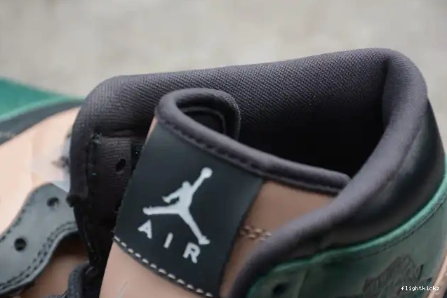 Mystic Air Jordan Green 1 High Anthracite Beige Retro Bio AH7389-203 0515